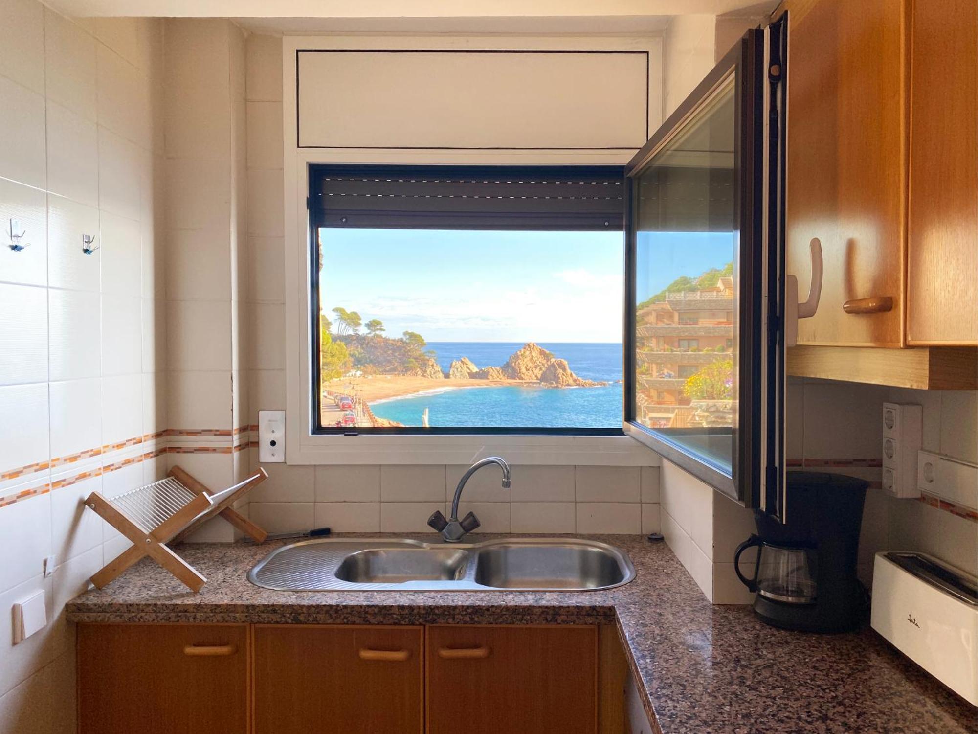 Magnificent Apartment At The Sea Front Of Tossa De Mar Luaran gambar