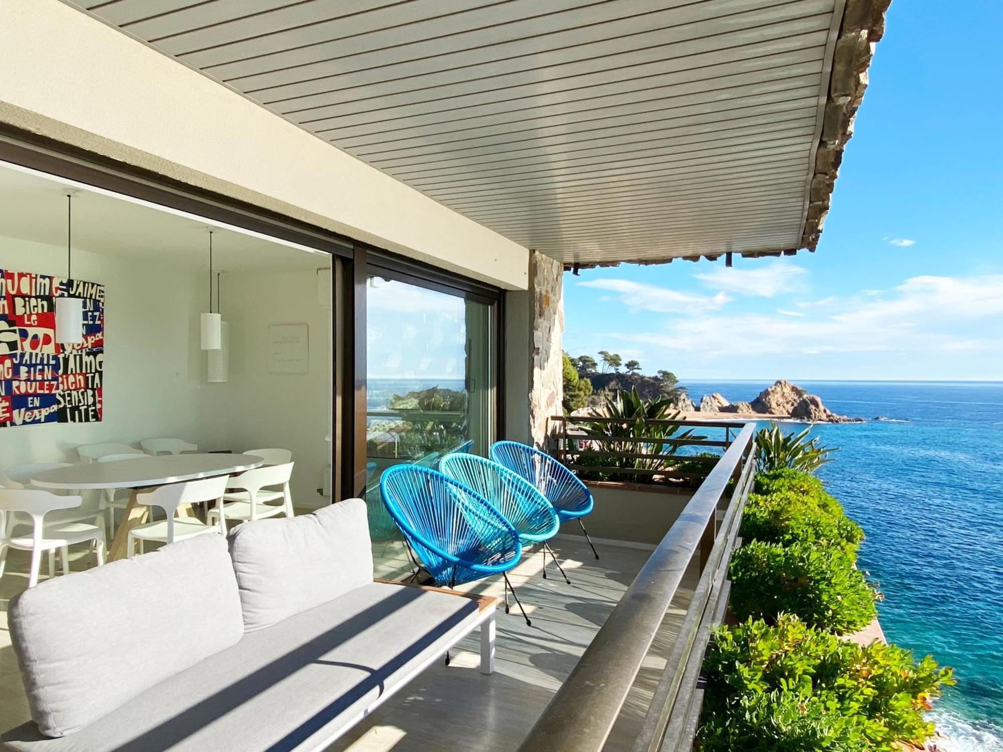 Magnificent Apartment At The Sea Front Of Tossa De Mar Luaran gambar