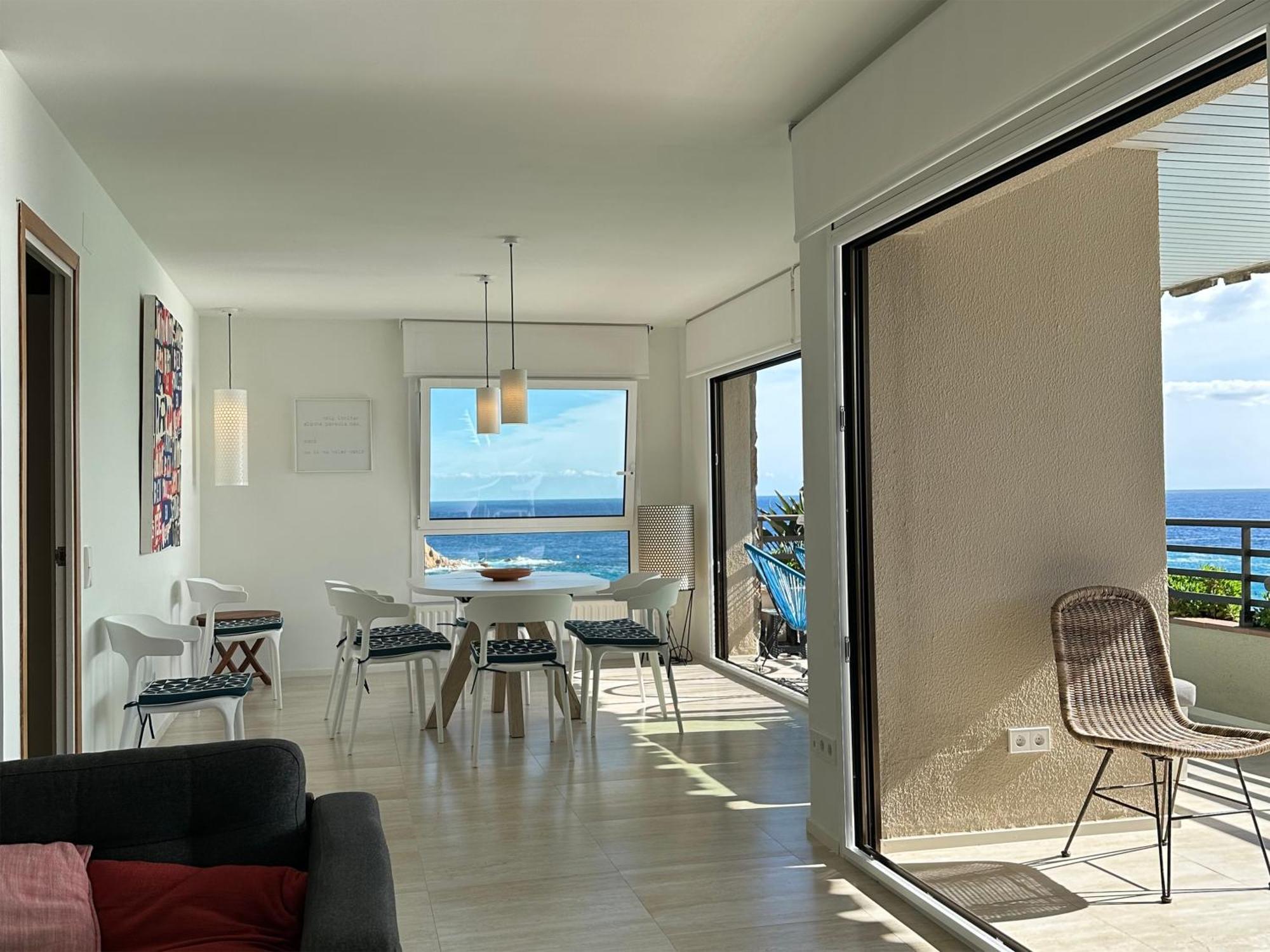 Magnificent Apartment At The Sea Front Of Tossa De Mar Luaran gambar